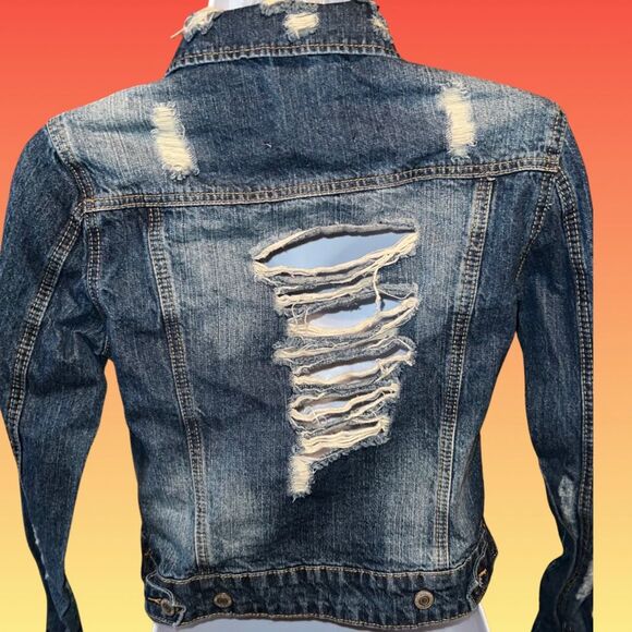 Threads & Supply Factory Distressed Jean Denim Jacket Size Medium B1 - Picture 4 of 5